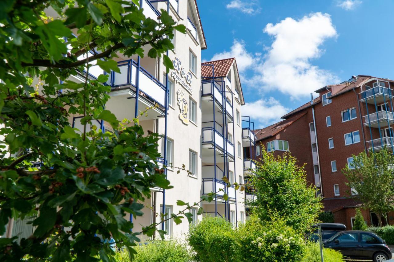 K & R Appartements Binz Esterno foto